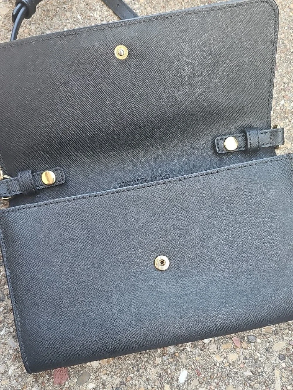 Michael Kors Jet Set Black Crossbody Wallet with Gold Chain Saffiano Leather